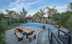 Sport Of Kings Motel